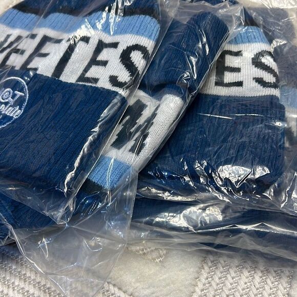 HOT CHOCOLATE RUN BEANIE - Sweetest Run - Picture 3 of 3